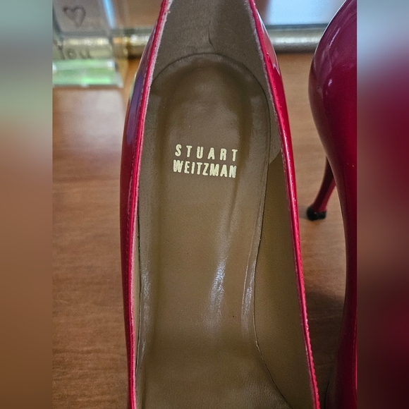STUART WEITZMAN Designer Quasar Patent Leather Peep-Toe Stiletto Cherry Red.Sz 7 - Picture 3 of 14